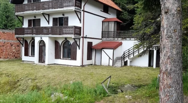 Ugostiteljski objekat | 4zida