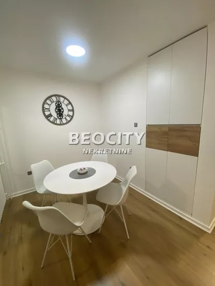 Drage Spasić | 4zida.rs