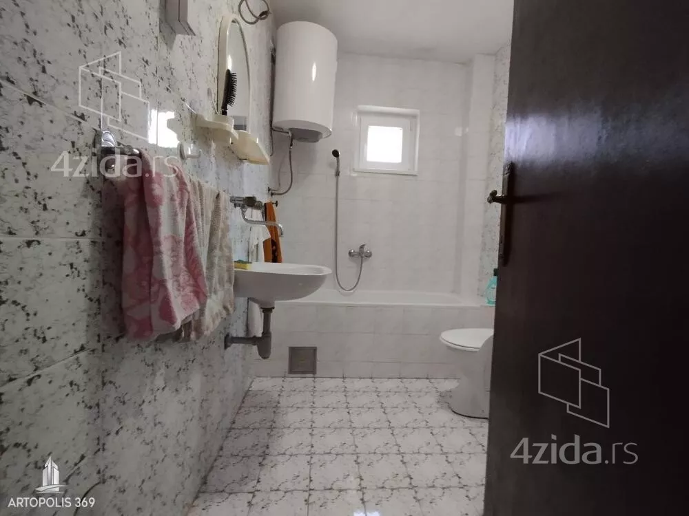 3-etažna kuća | 4zida