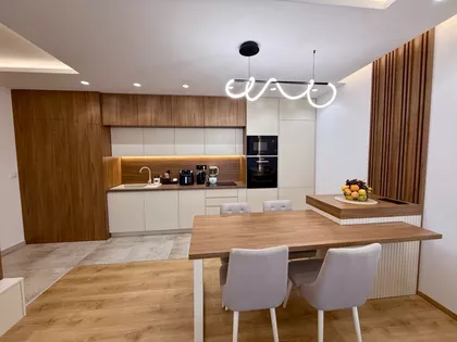 Heroja Sa Košara 7G | 4zida.rs