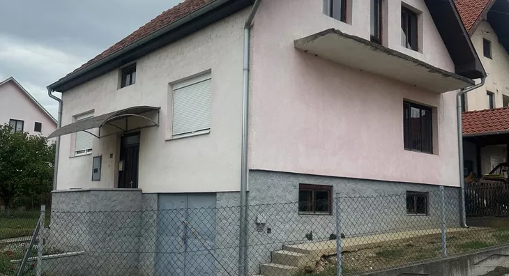 3-etažna kuća | 4zida