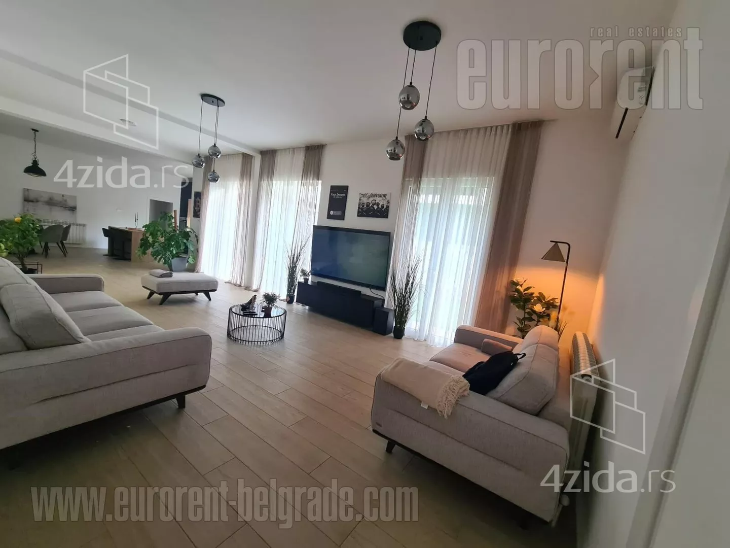 Šestosoban stan | 4zida