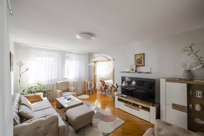 Antifašističke Borbe | 4zida.rs