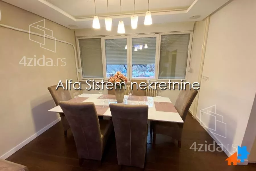 Četvorosoban stan | 4zida