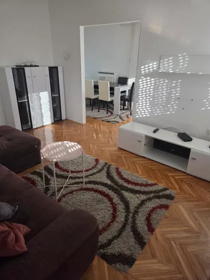Gagarinova | 4zida.rs