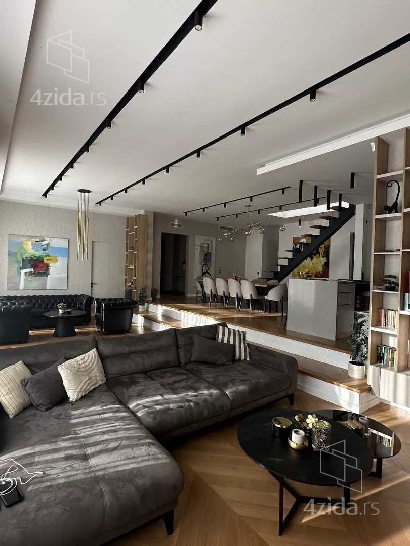 Kuća | 4zida