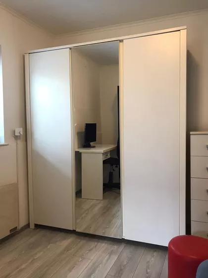 Vladimira Mitrovića | 4zida.rs