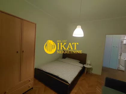 Čarlija Čaplina | 4zida.rs