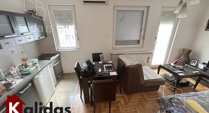 Garsonjera | 4zida