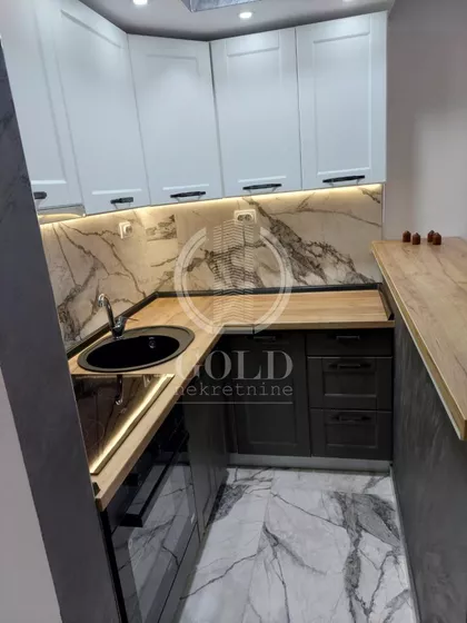 Hadži Ruvimova | 4zida.rs