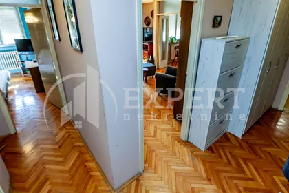 Pariske komune | 4zida.rs