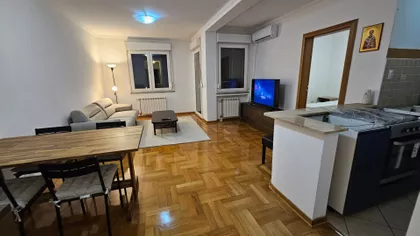Pavla Papa 33 | 4zida.rs