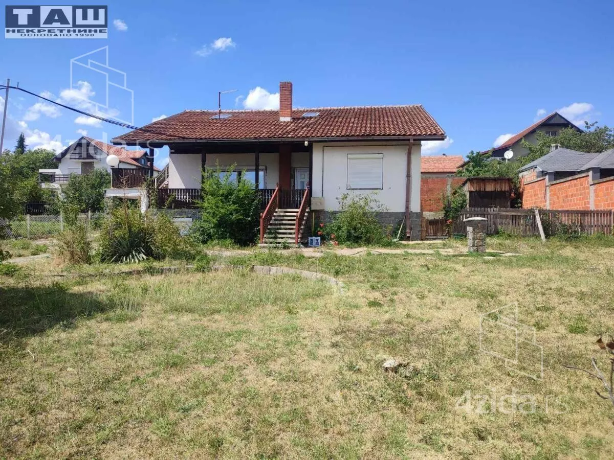 Kuća | 4zida