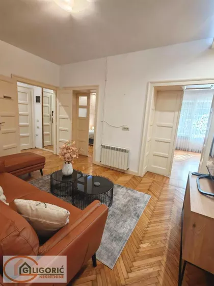 Strahinjića bana | 4zida.rs
