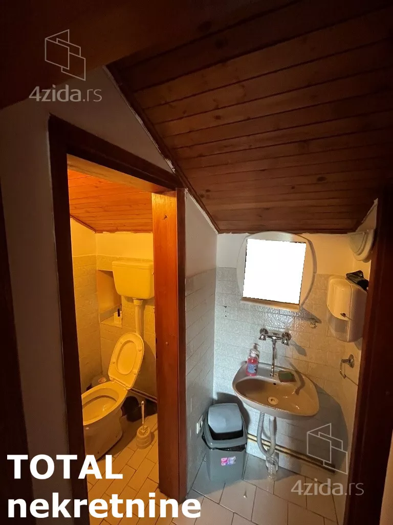 Lokal | 4zida