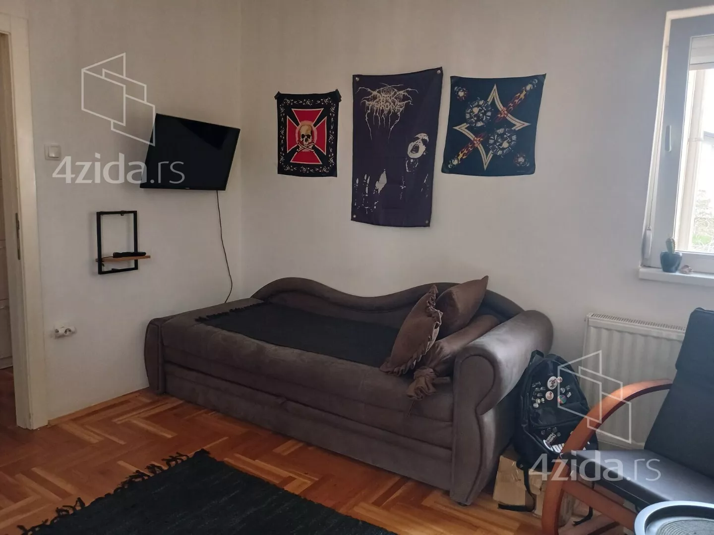 Troiposoban stan | 4zida