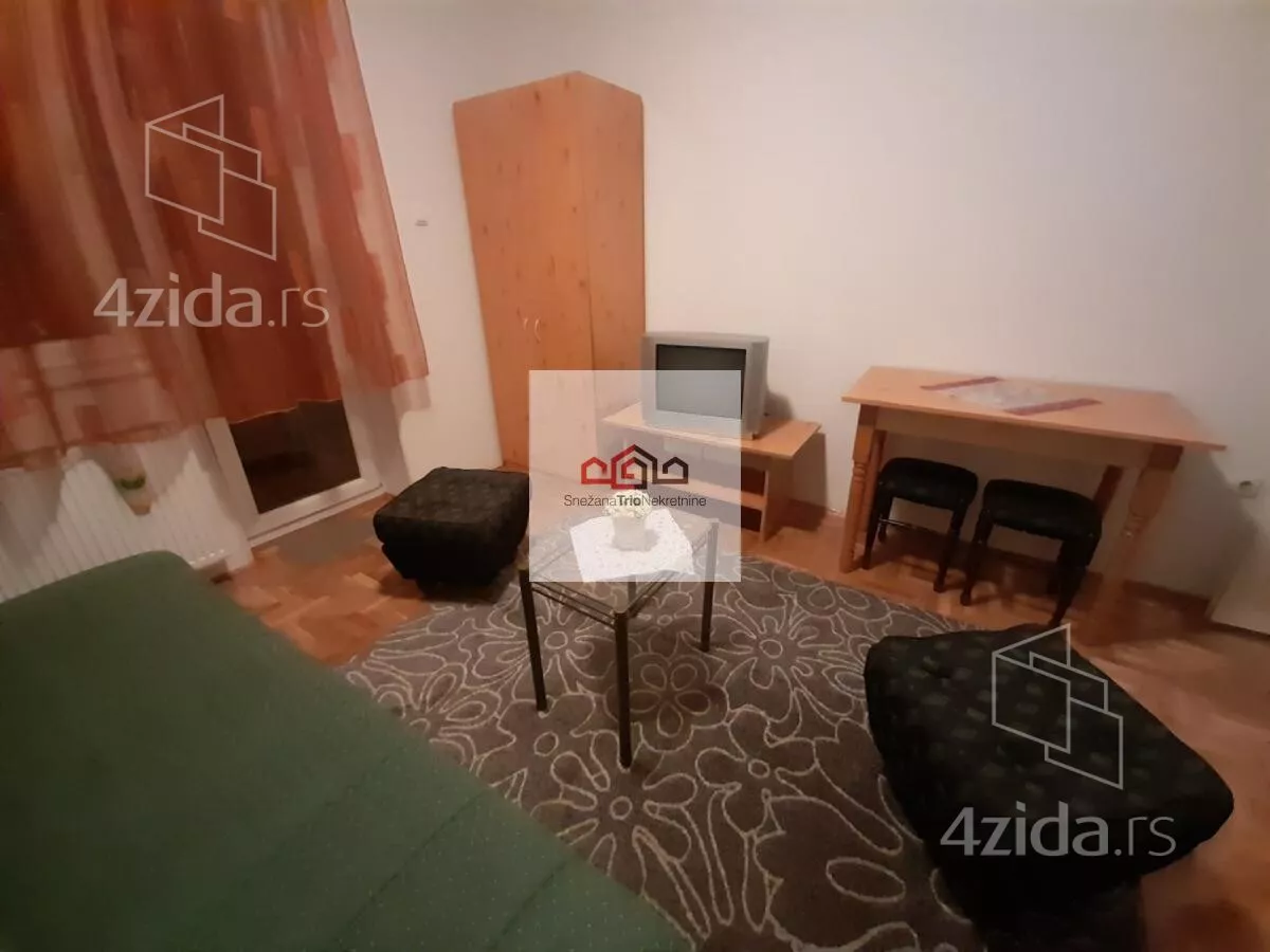 Garsonjera | 4zida