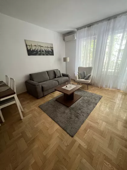 Tašmajdan | 4zida.rs