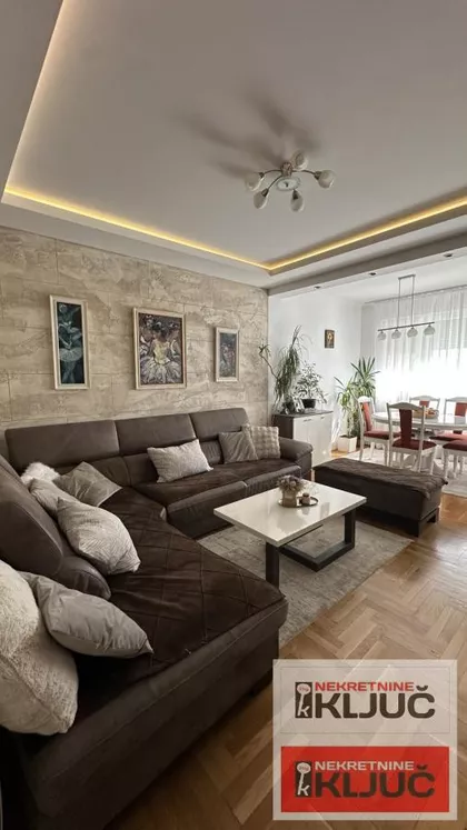 Novo Naselje | 4zida.rs