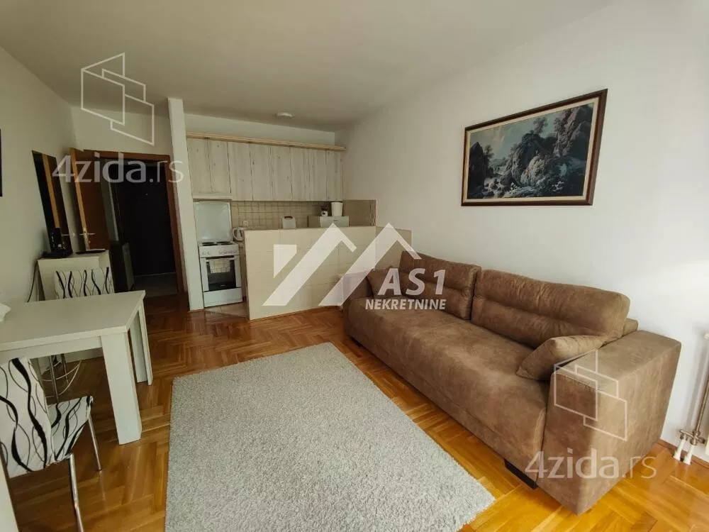 Garsonjera | 4zida