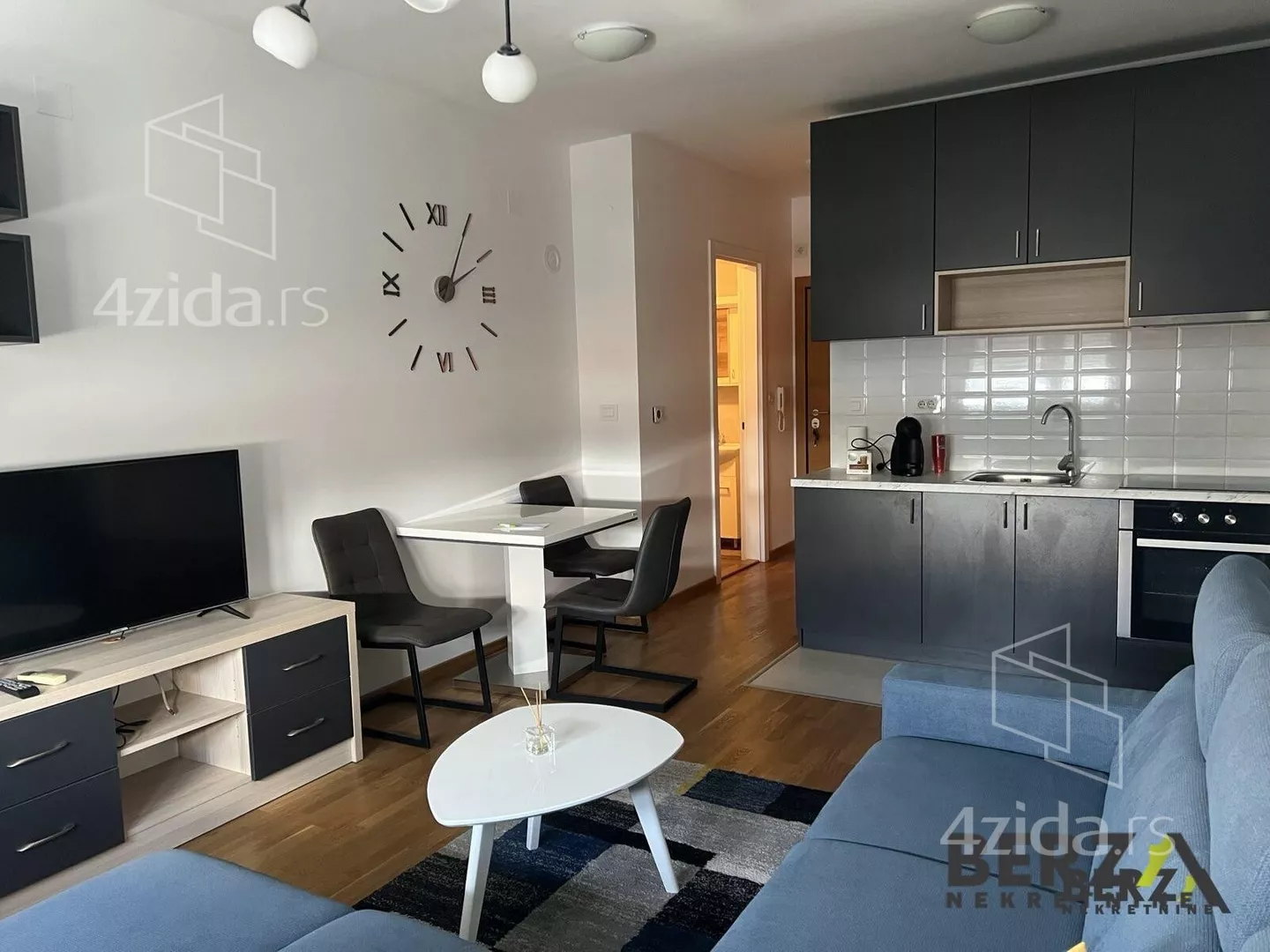 Jednoiposoban stan | 4zida