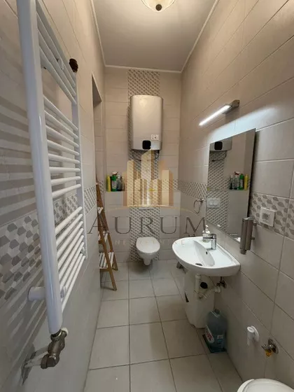 Milana Kašanina | 4zida.rs