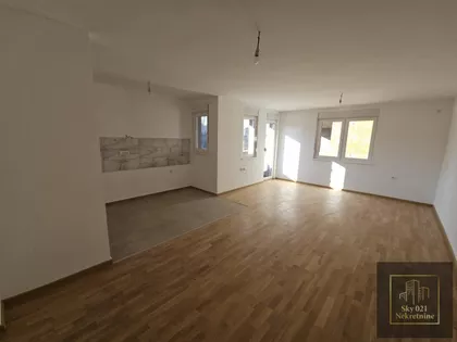 Sremska Kamenica | 4zida.rs