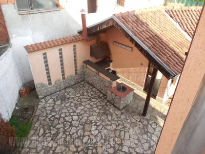 ZEMUN GORNJI GRAD | 4zida.rs