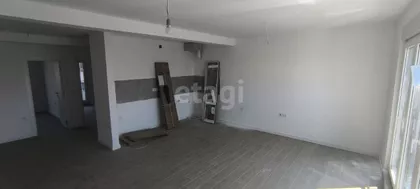 Podujevska | 4zida.rs