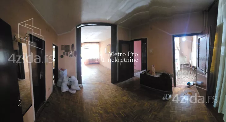 Troiposoban stan | 4zida