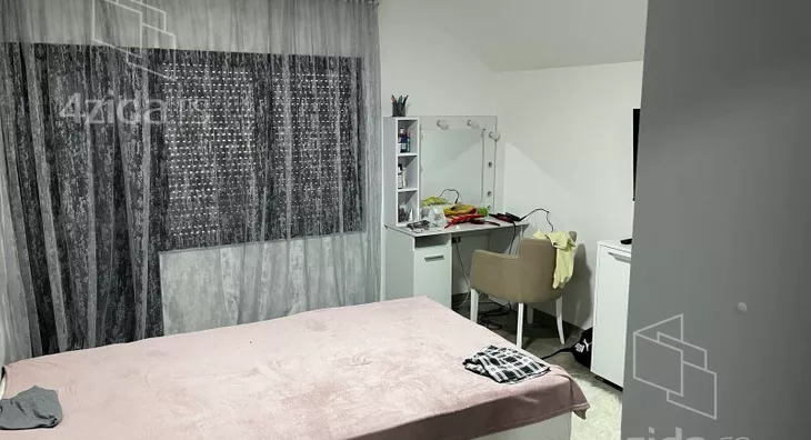 4-etažna kuća | 4zida