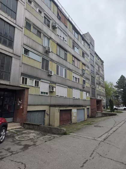 Radijalac | 4zida.rs