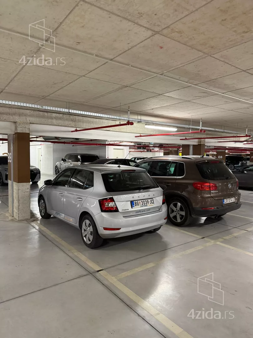 Parking | 4zida