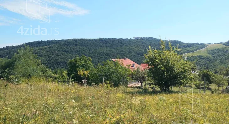 Poljoprivredno zemljište | 4zida