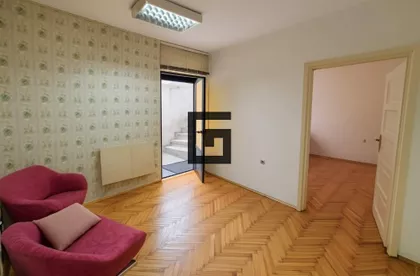 Dečanska | 4zida.rs