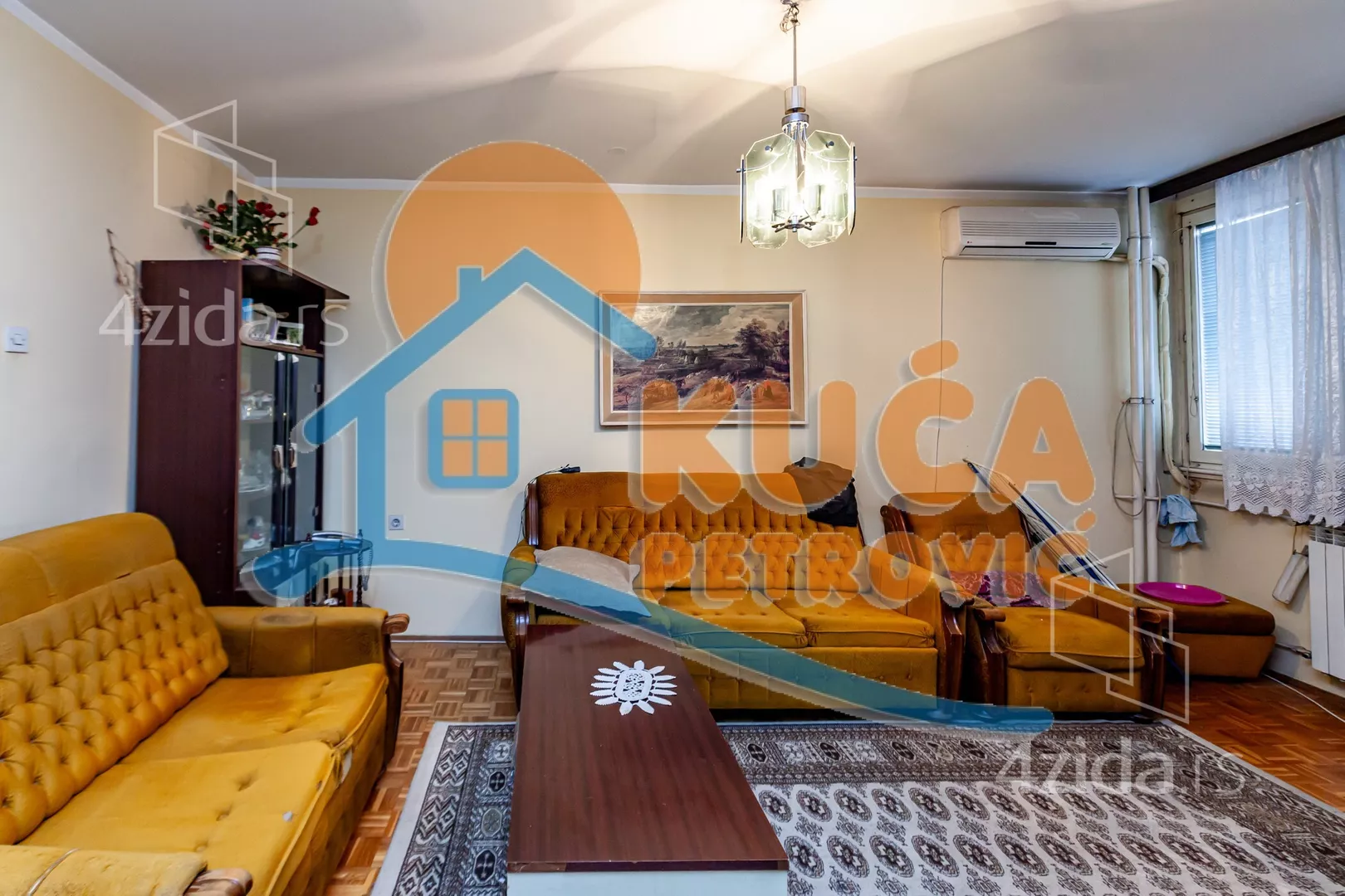 Troiposoban stan | 4zida