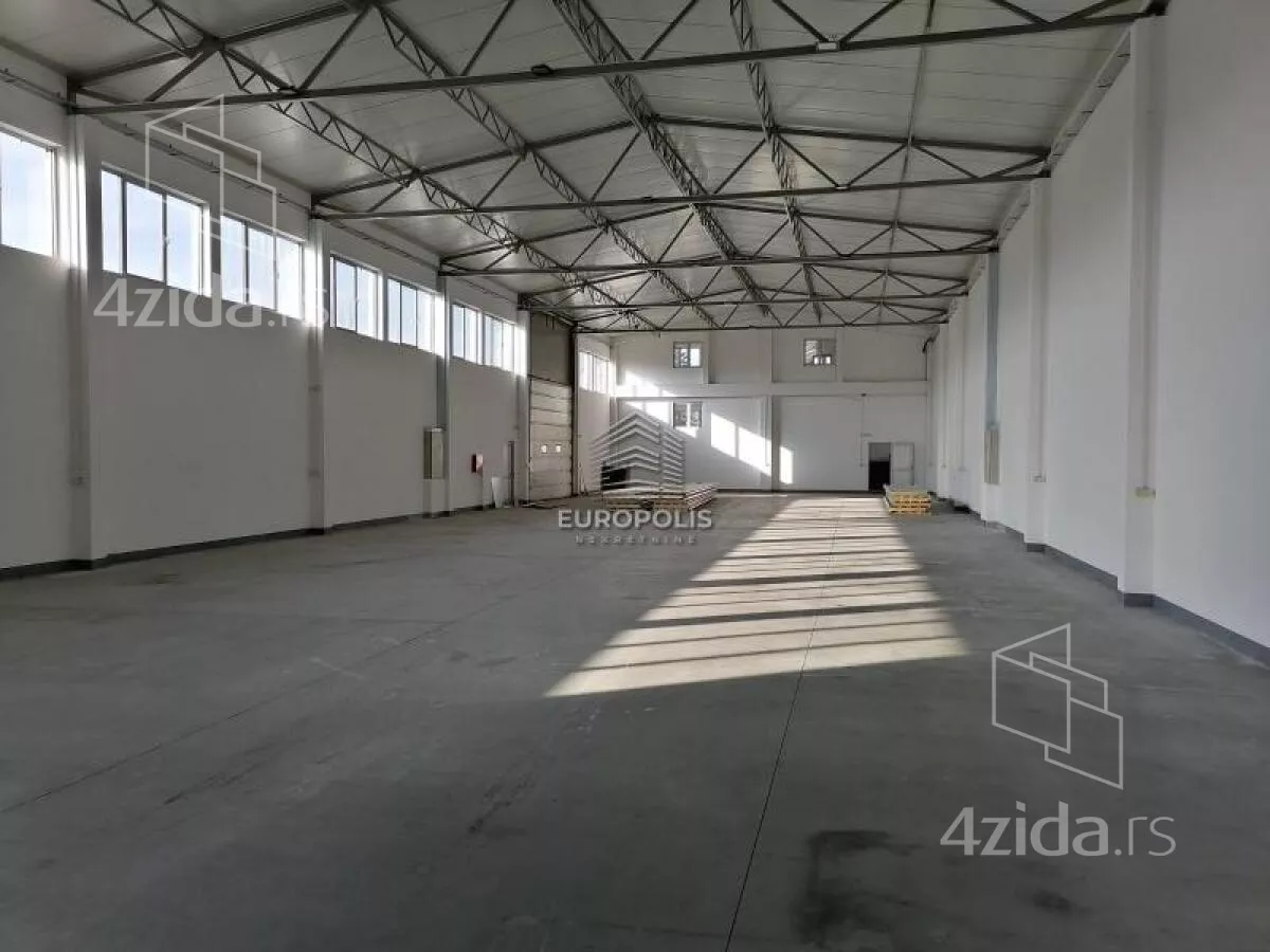 Poslovni prostor | 4zida