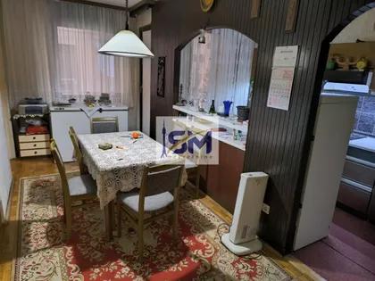 20. oktobra | 4zida.rs