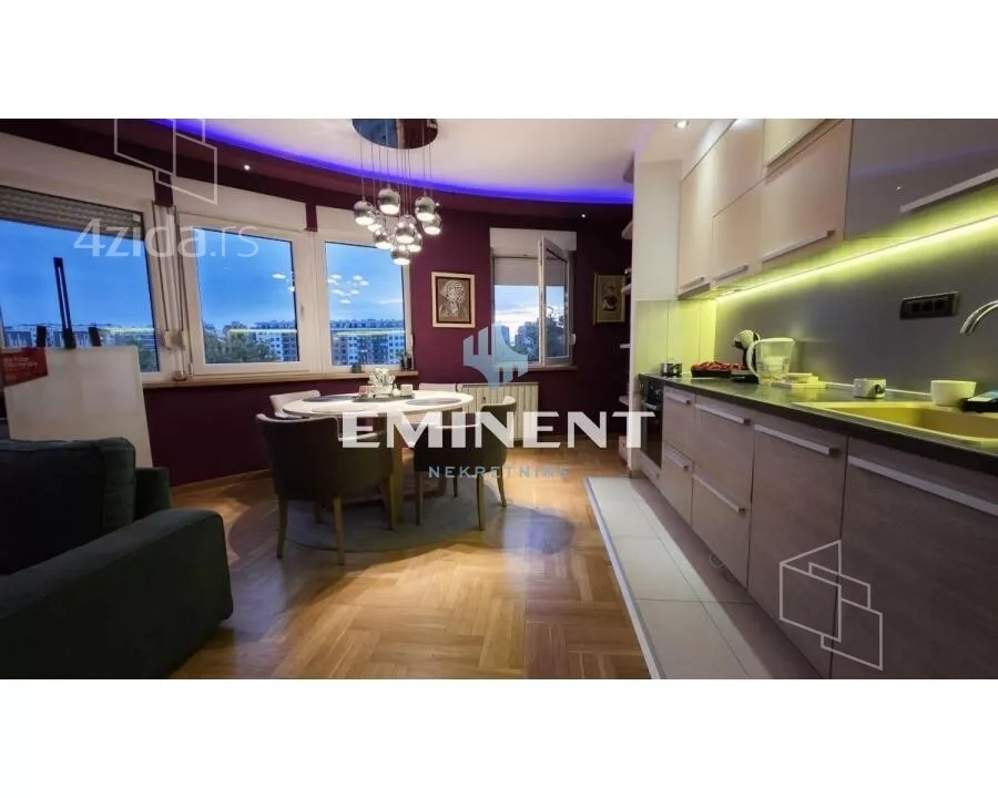 Četvorosoban stan | 4zida