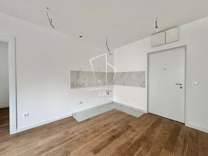 Južni Bulevar | 4zida.rs