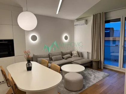 Bulevar Patrijarha Pavla (Somborski Bulevar) | 4zida.rs