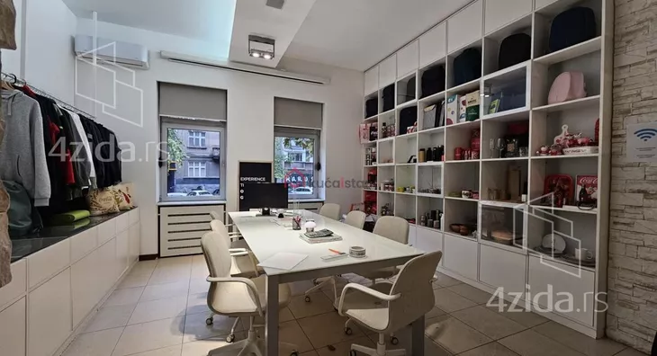 Poslovni prostor | 4zida