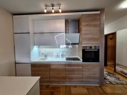 Maksima Gorkog | 4zida.rs