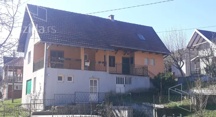 3-etažna kuća | 4zida