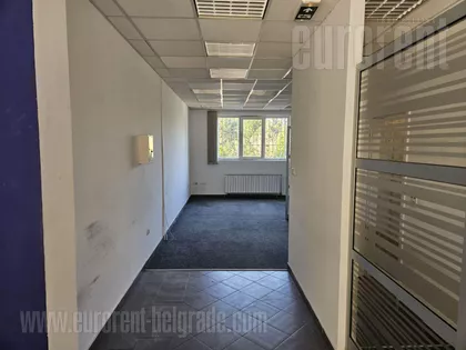 FILMSKI GRAD | 4zida.rs