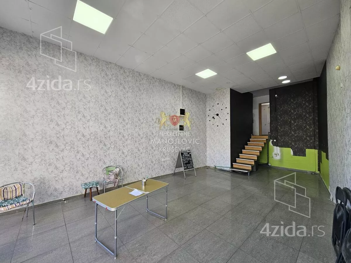 Lokal | 4zida