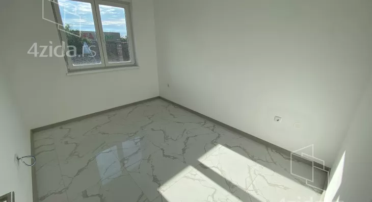 Osmosoban stan | 4zida