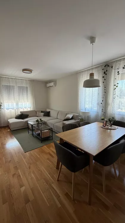 Квартира на продажу · 80 m² · Alibegovac, Petrovaradin, Gradske lokacije, Novi Sad