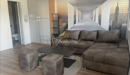 Lipov Gaj | 4zida.rs