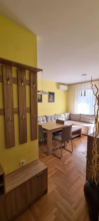 Banatić | 4zida.rs
